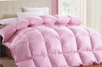 The difference between duvet and feather quilt